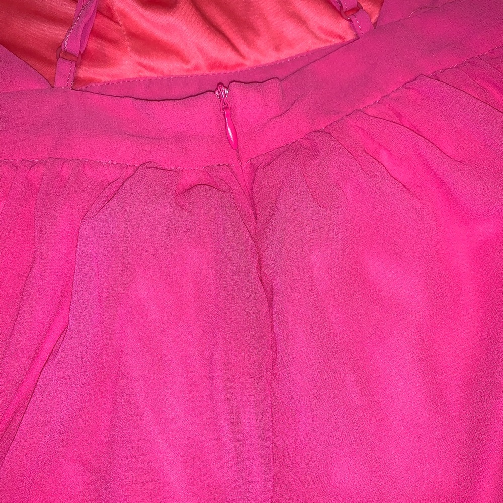 5/$25!!! Open Back Deep V Summer Romper w Pockets! - Picture 3 of 8